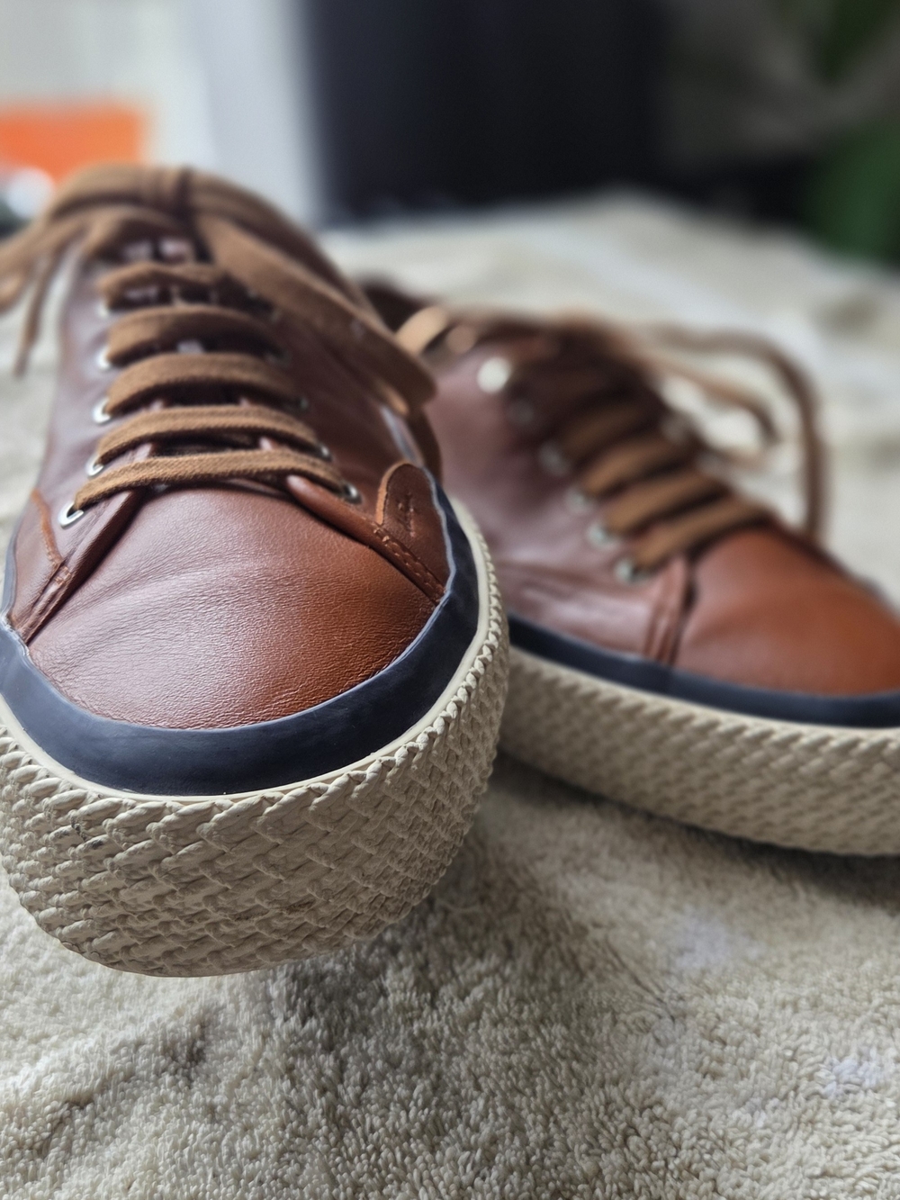 Authentic Salvatore Ferragamo Storm Low-top Leather Sneakers